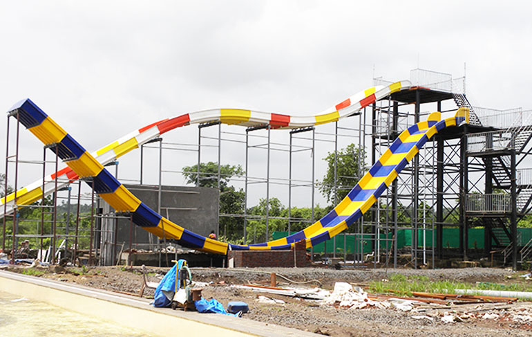 pendulum water slide